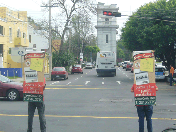 Apa Promoboard Btl Guadalajara Pizzeria Il Diavolo